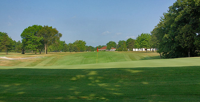 Riverby Hills Golf Club - Ohio Golf Course